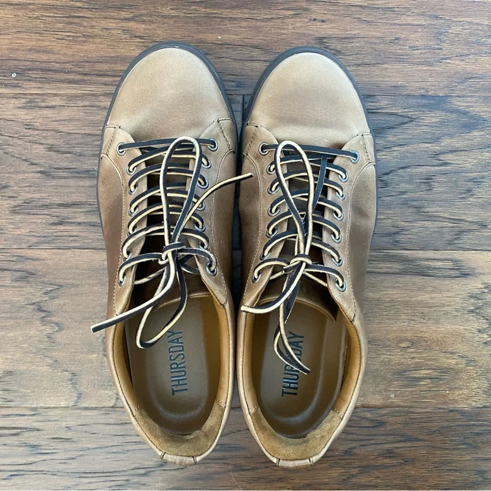 Thursday Boot Company Men's Tan Leather Low-Top Sneakers - Picture 3 of 4